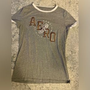 girls gray AERO NY Varsity Division short sleeve shirt - size L